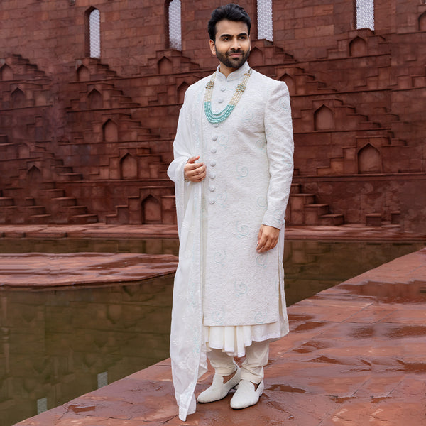 Luxurious Off-White Sherwani with Refined Craftsmanship