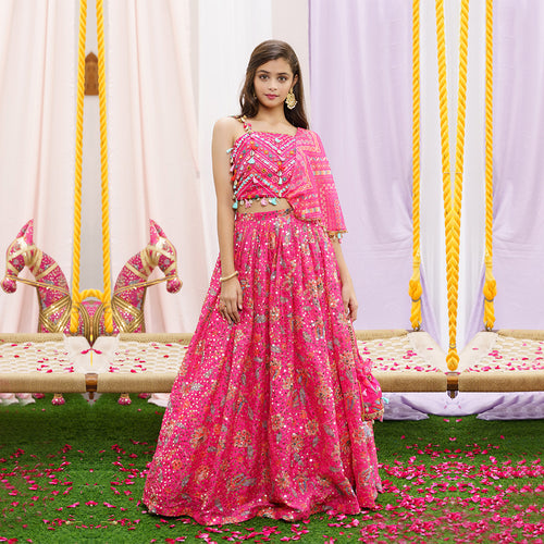 Buy Party Wear Lehenga Choli for Girls Online| Suvidha Fashion Buy Party Wear Lehenga Choli for Girls Online| Suvidha Fashion