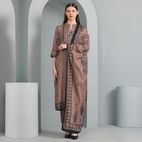 Elegant Earth-Tone  Design Salwar Suit in Warm Beige