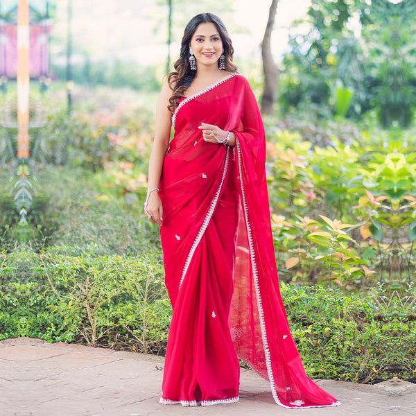 Sophisticated Plain Red Silk Saree