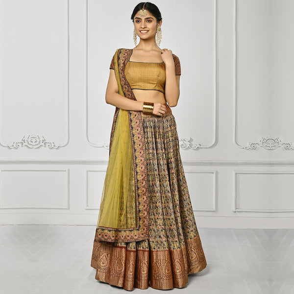 Golden Glow Banarsi Lehenga Set with Net Dupatta