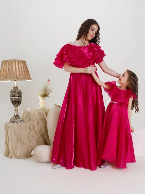 Buy Mother Daughter Dresses | Twinning Combos | Suvidha Fashion Buy Mother Daughter Dresses | Twinning Combos | Suvidha Fashion