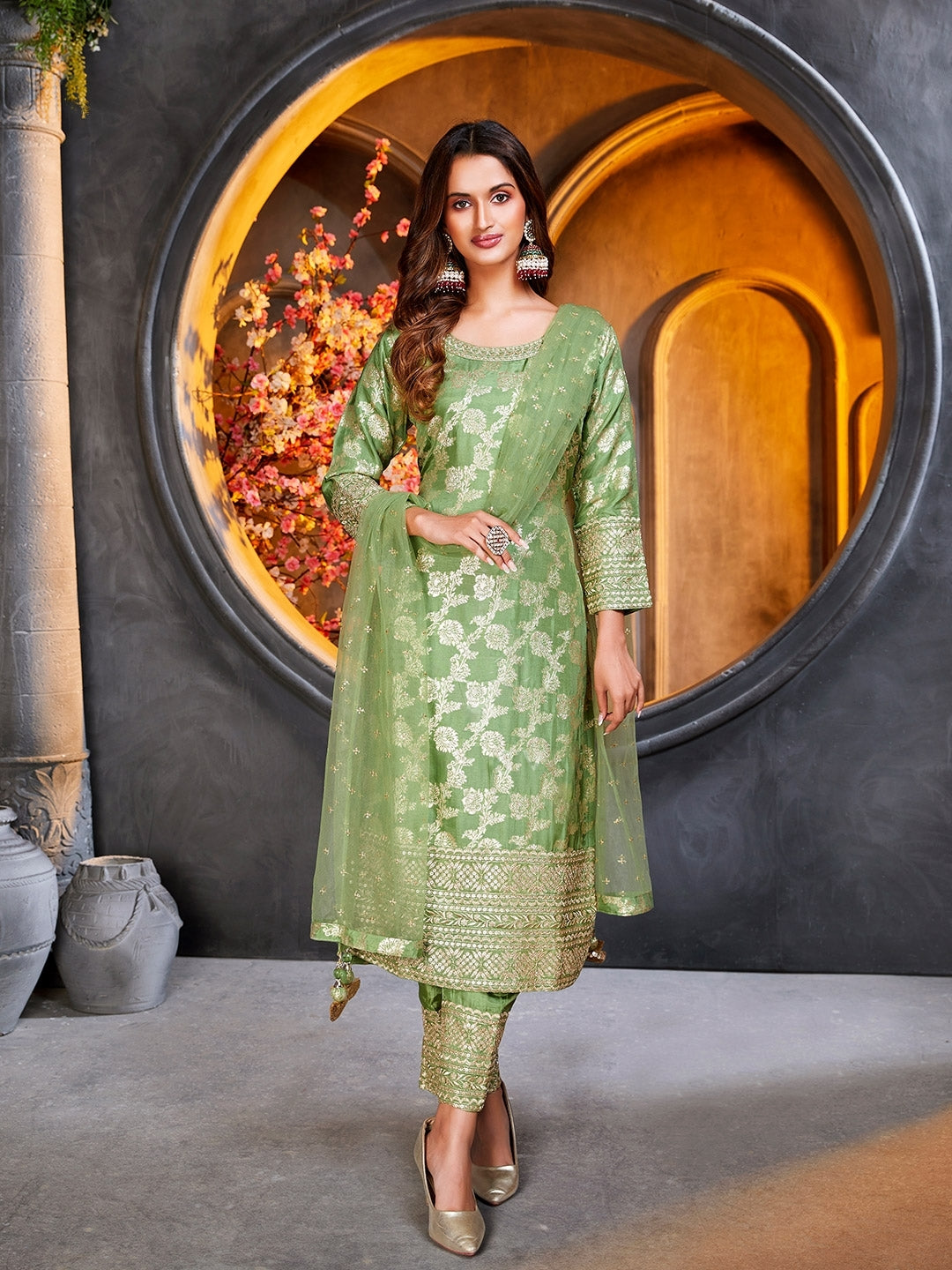 Pin by elsa on Trends in salwars  Designer dresses indian Indian designer  outfits Long kurti designs