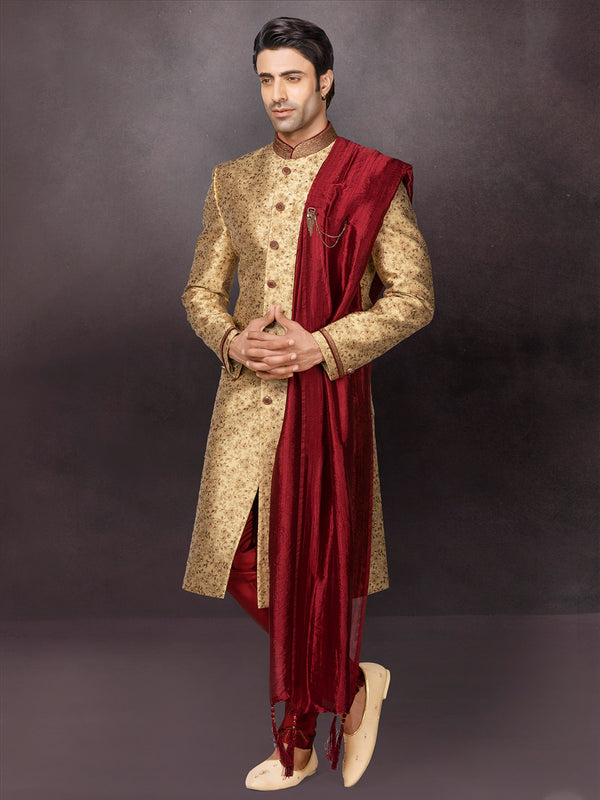 Golden & Red Exquisite Traditional Indian Mens Silk Sherwani