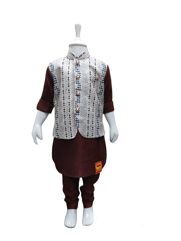 Solid Shade Maroon Kurta Pyjama Set Adorned with Abstract Printed White Bandi