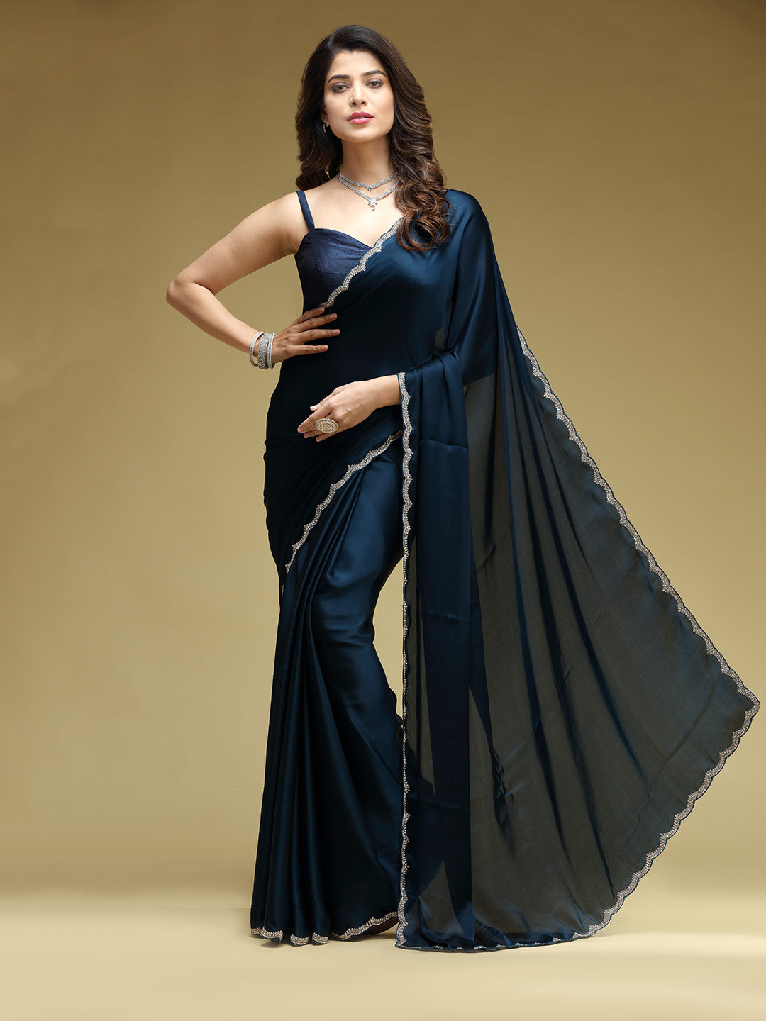 Svarna 1 Stylish Designer Party Wear Silk Embroidery With Stone Work Saree  Collection - The Ethnic World